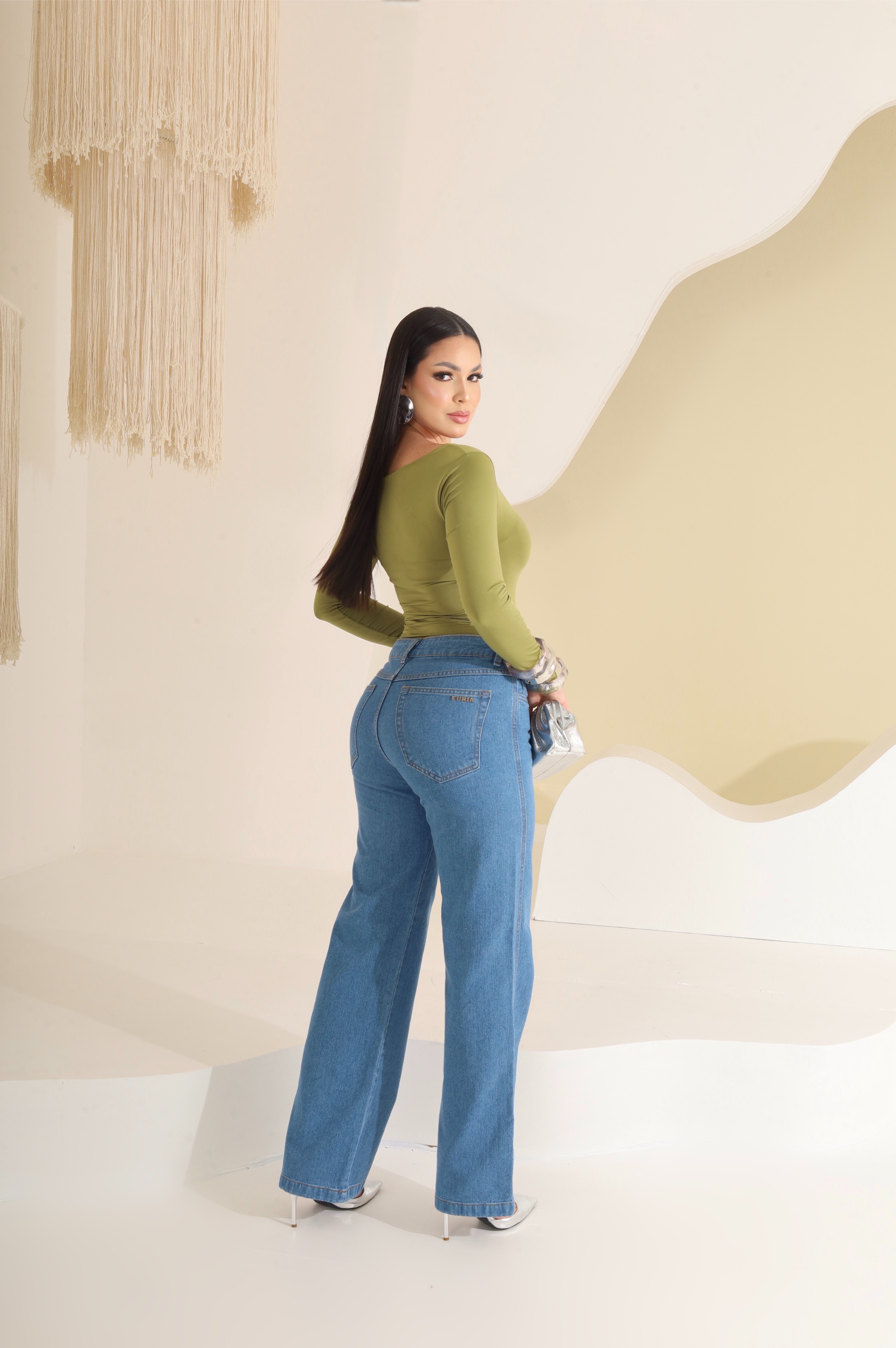 Calça Jeans Wide Leg Feminina em Algodão – Estilo Atemporal FURIA Jeans - Imagem 8